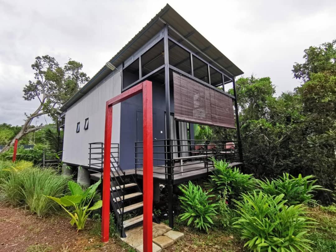 Kotak Kotak Borneo Villa Kudat Exteriör bild