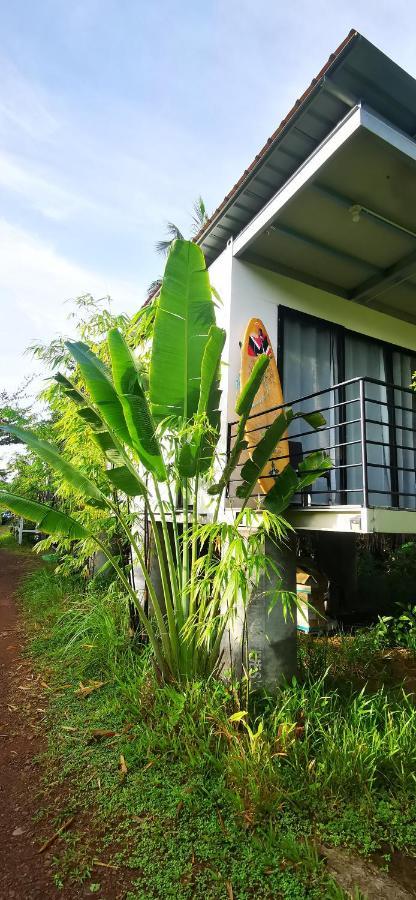 Kotak Kotak Borneo Villa Kudat Exteriör bild